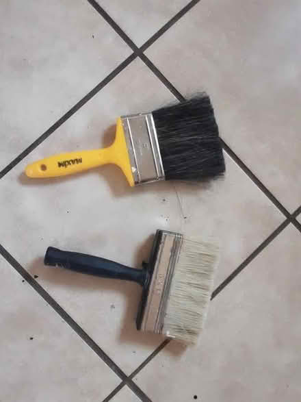 Photo of free Two wallpaper pasting brushes (Glasgow Craigton G52) #1