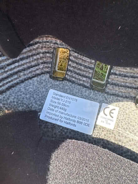 Photo of free Adult cycling/skate helmet (Beckenham BR3) #3