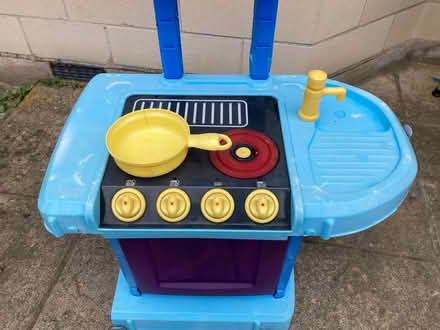 Photo of free Small children’s toy cooker (Twerton / Oldfield Park) #2
