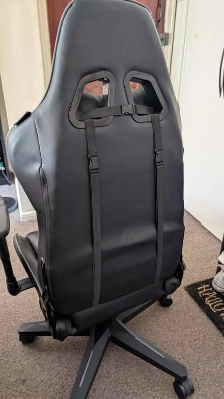 Photo of free Gaming Chair (Me16) #4