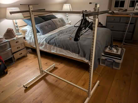 Photo of free Hanging Rail (Temple Street OX4) #1