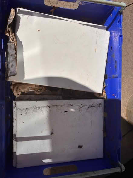 Photo of free Tiles (Islington N1) #1