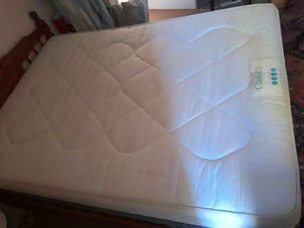 Photo of free Double mattress (Vauxhall SW8) #2