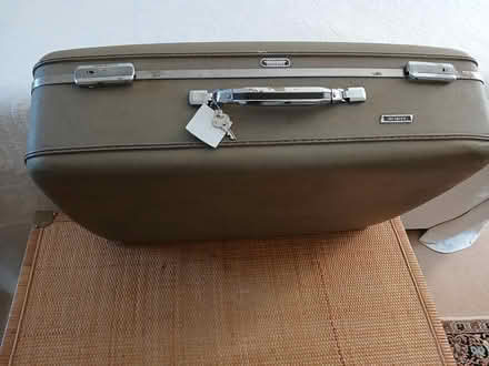 Photo of free Vintage American Tourister Suitcase (Sevenoaks TN13) #2