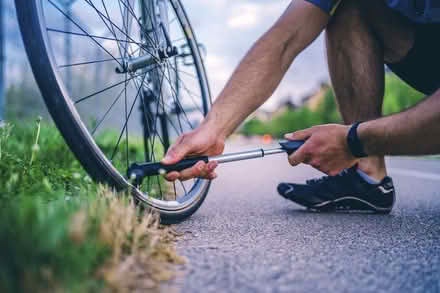 Photo of Bicycle Pump (Bellevue EH7) #1