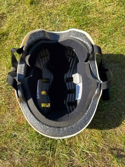 Photo of free Adult cycling/skate helmet (Beckenham BR3) #2