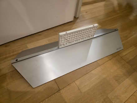 Photo of free LG C7 55" TV base / stand (Strand East E15) #2
