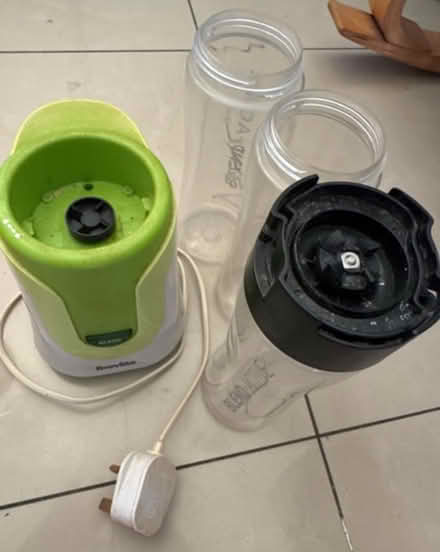 Photo of free Breville blender (CR0) #1