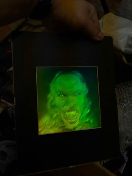 Photo of free Holographic horror picture (Caversham RG4) #2