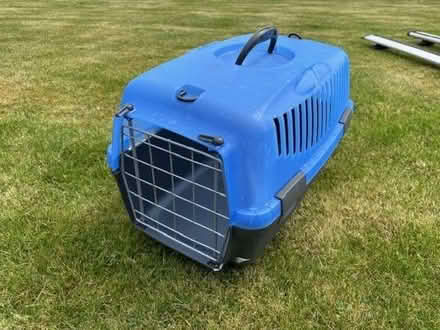 Photo of free Pet carrier (Currie EH14) #1