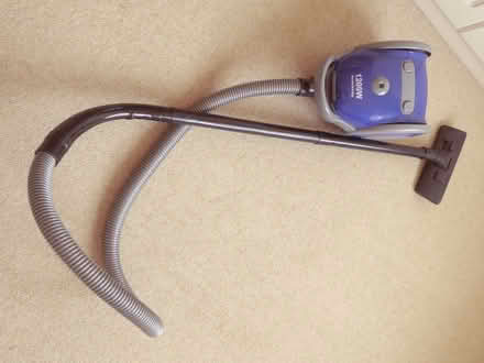 Photo of free vacuum cleaner (Latchford WA4) #1