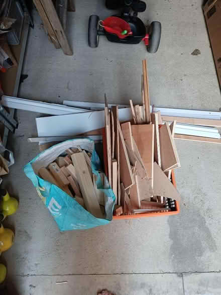Photo of free Off cuts of wood (Kennington OX14) #1