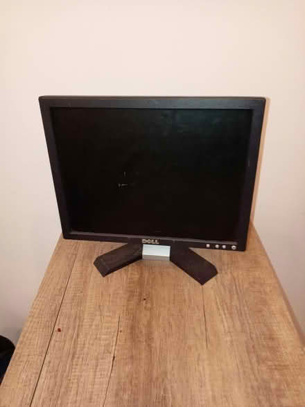 Photo of free Small Dell Monitor (Sw166hg) #3