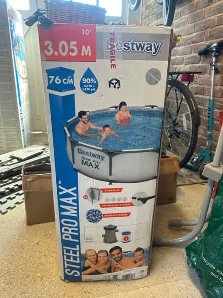 Photo of free POOL ! Good Condition (North Bersted, PO21 5**) #1
