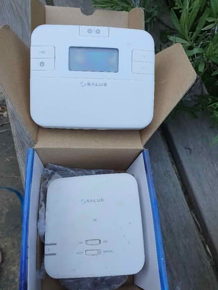 Photo of free Salus thermostat (Broomhill S10) #1