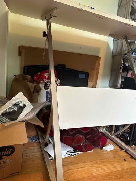 Photo of free drafting table (wedgwood) #1