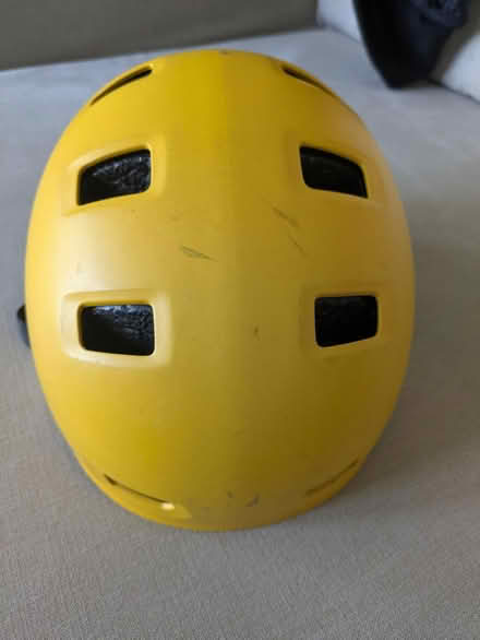 Photo of free Kids bike helmet (New Eltham) #1