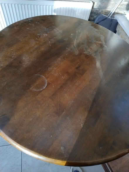 Photo of free Round Dining table (SE9) #1