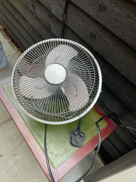 Photo of free Fan (Tunbridge Wells) #1