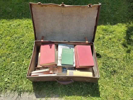 Photo of free Old suitcase full of old books (Welland WR13) #1