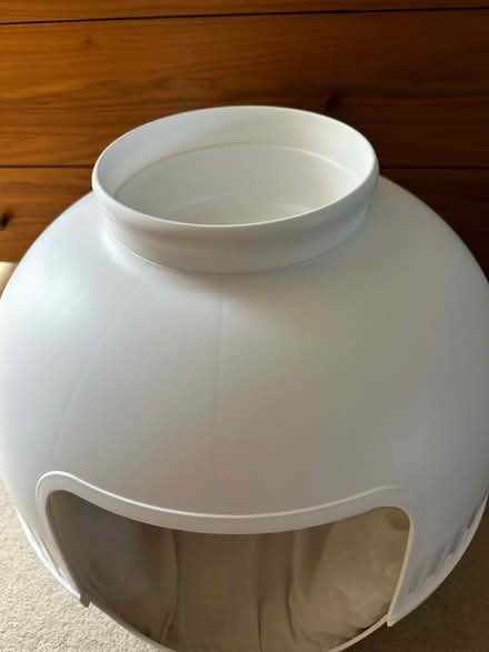 Photo of free Large Cat cave or litter tray (Penge SE20) #2