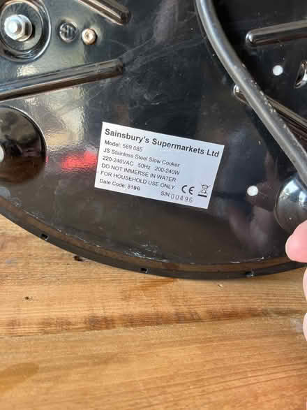 Photo of free Slow cooker (WF3 1EJ) #3
