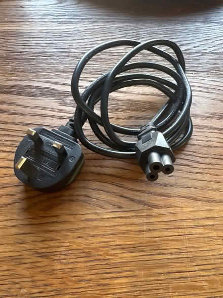 Photo of free Laptop Cable (HP16) #1