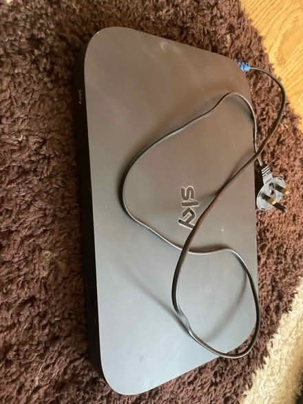 Photo of free Sky Q Box (PO228HT) #1