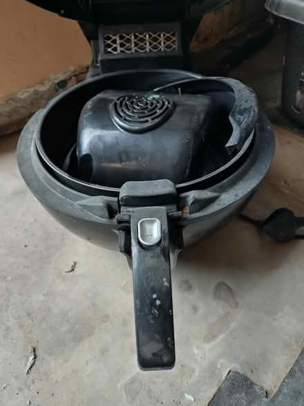 Photo of free Tefal Actifry - not working (LL11) #3