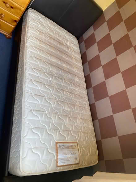 Photo of free Single Bed with mattress (RH6 8hp) #2