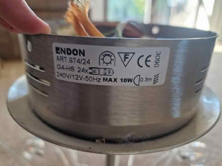 Photo of free Contemporary Light Fitting (WF4) #4