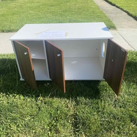 Photo of free Cat 'hangout' (Ann Arbor near Hillside Terr.) #2