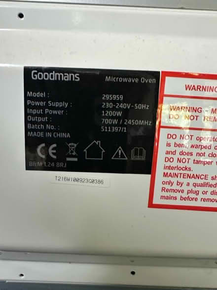 Photo of free Microwave (Ascot SL5) #2