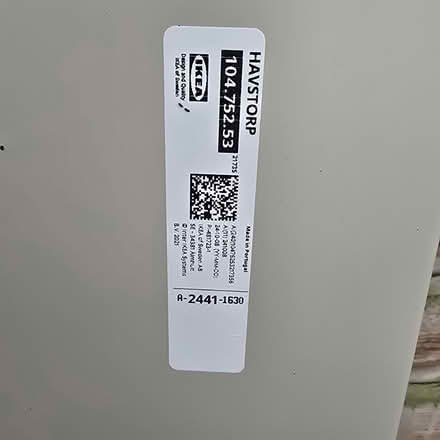 Photo of free Ikea Metod shelves and end panels (CT5) #2