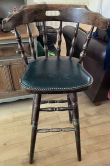 Photo of free Bar stool (Teddington) #1