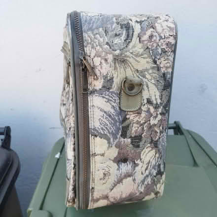 Photo of free Overnight bag (Morden SM4) #2