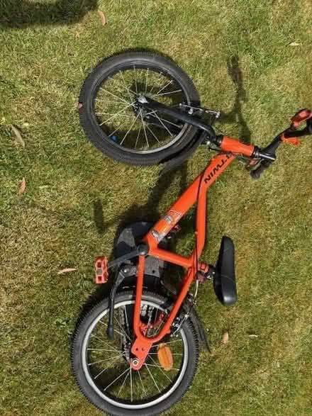 Photo of free Decathlon Btwin robot bike - 14 inch (Currie EH14) #1