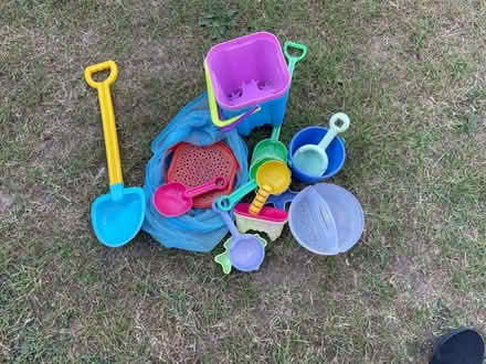 Photo of free Sand play toys (Hatch Warren RG22) #1