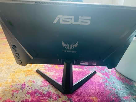 Photo of free Computer monitor (SW1V Pimlico) #4