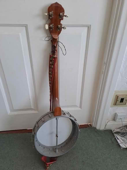 Photo of free Tenor banjo 4 string (Allerton BD15) #2