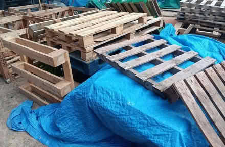 Photo of free Pallets and crates (Ticknall DE73) #1