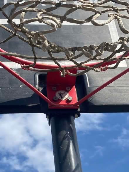 Photo of free Basketball Hoop 🏀 (Freestanding) (Ryall WR8) #4