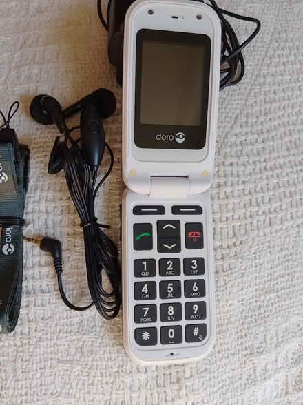 Photo of free Doro mobile phone (ME16 off Buckland Hill) #2