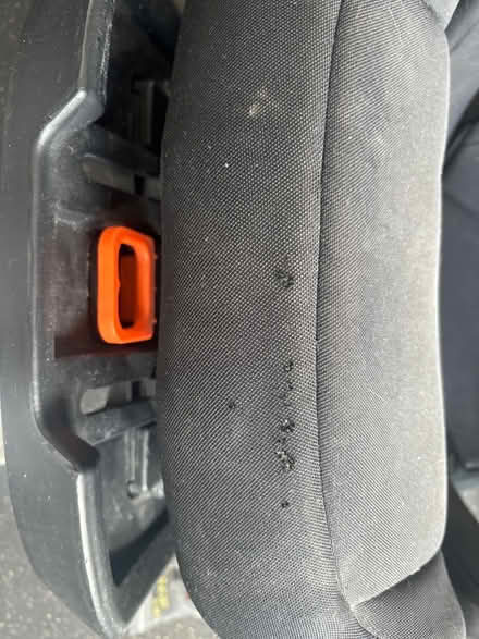 Photo of free Cybex pallas2 car seat (Chingford E4) #3