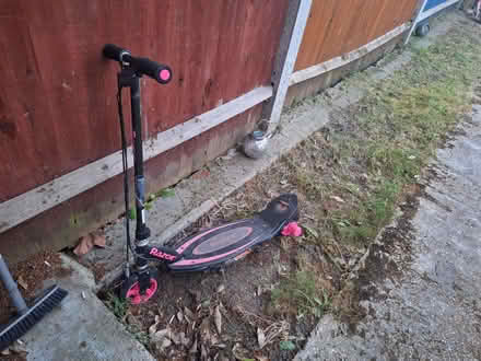 Photo of free Kids Electric scooter no charger (Honor Oak SE23) #1