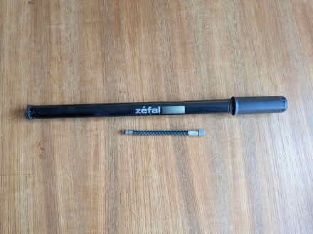 Photo of free Bicycle pump (Hereford HR1) #1