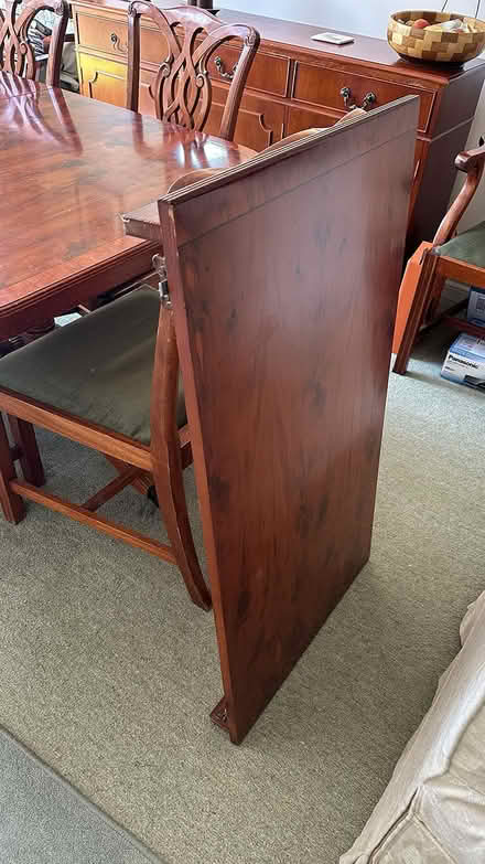 Photo of free Dining room set with sideboard (Bishop's Tachbrook (CV33)) #2