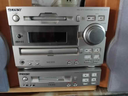 Photo of free Sony stereo x2 and Sony speakers (Watford wd18) #3