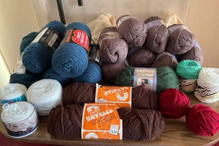 Photo of free Knitting Yarn - Leagrave LU4 (Lewsey Farm LU4) #1