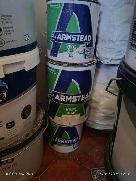 Photo of free Paint (WV4 parkfields) #2